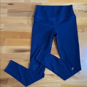 ALO Yoga High Waisted Navy Leggings